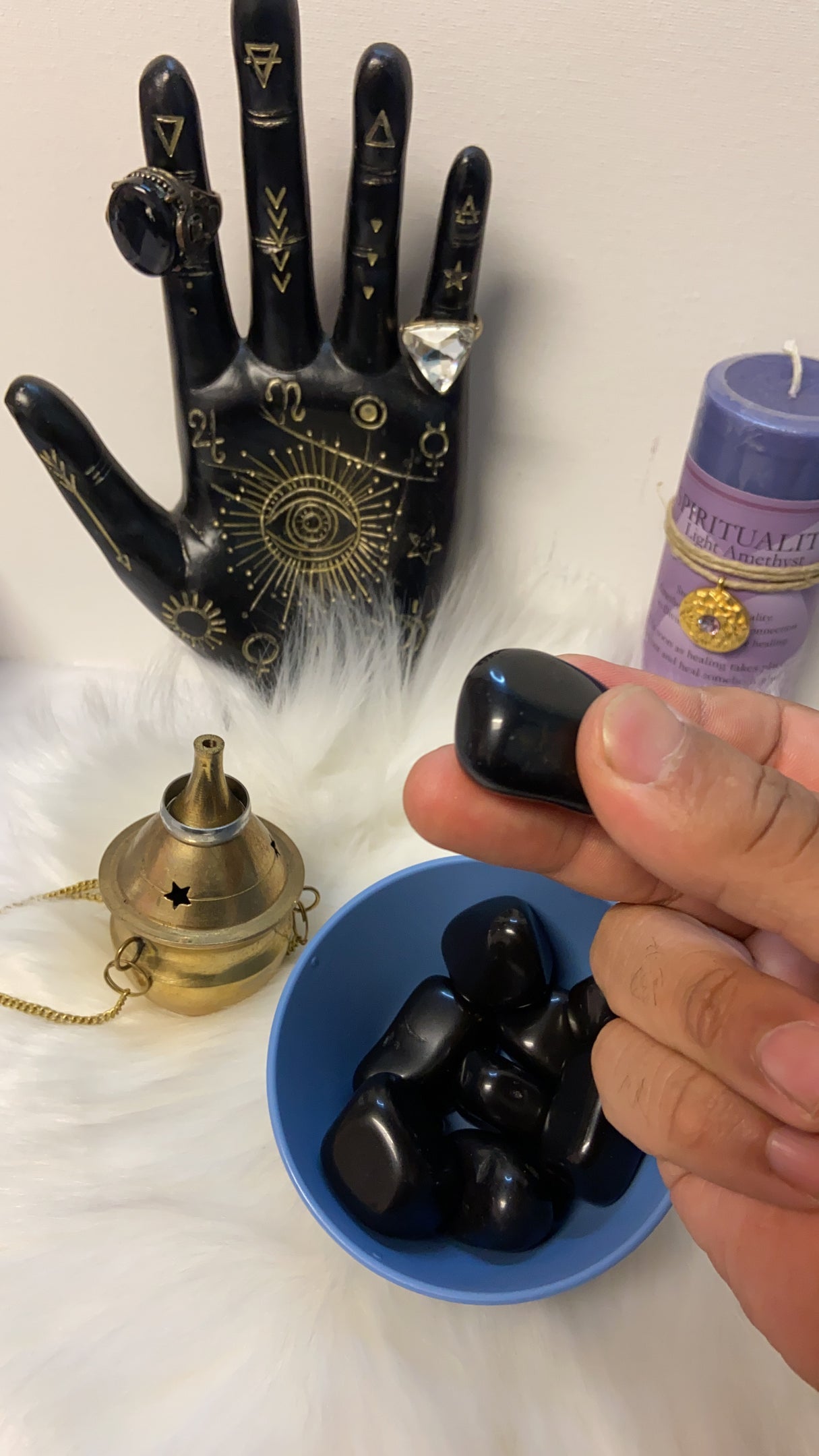 Tumbled stones (precious stones )