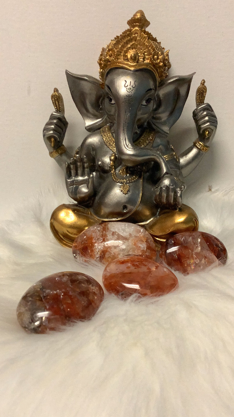 Fire 🔥 quartz (crystal palm ✋)