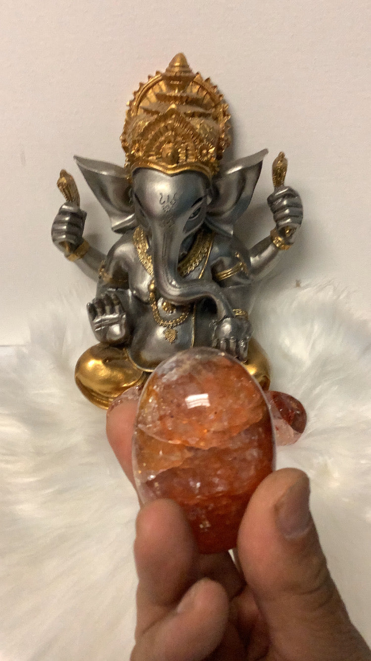 Fire 🔥 quartz (crystal palm ✋)