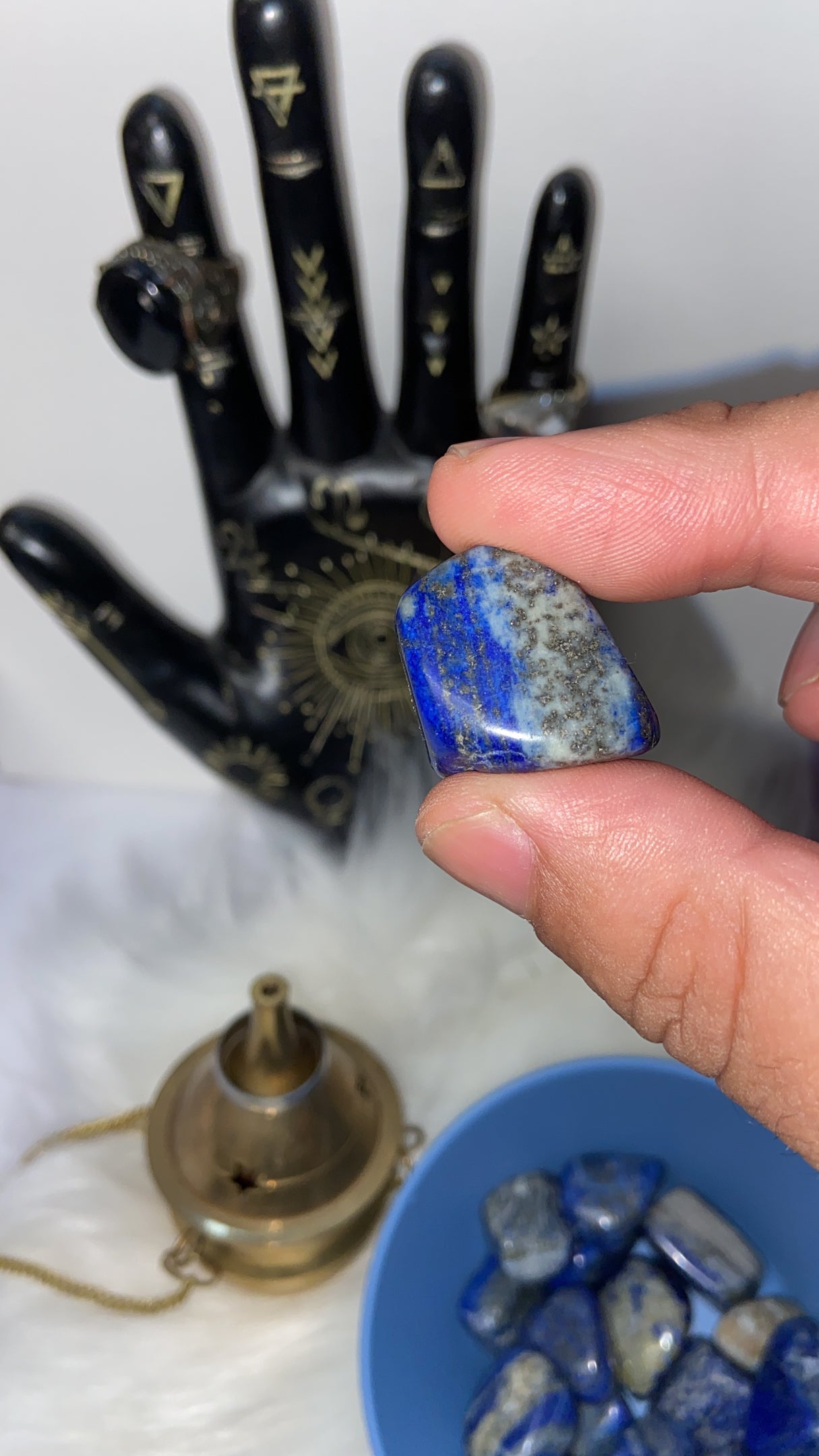 Tumbled stones (precious stones )