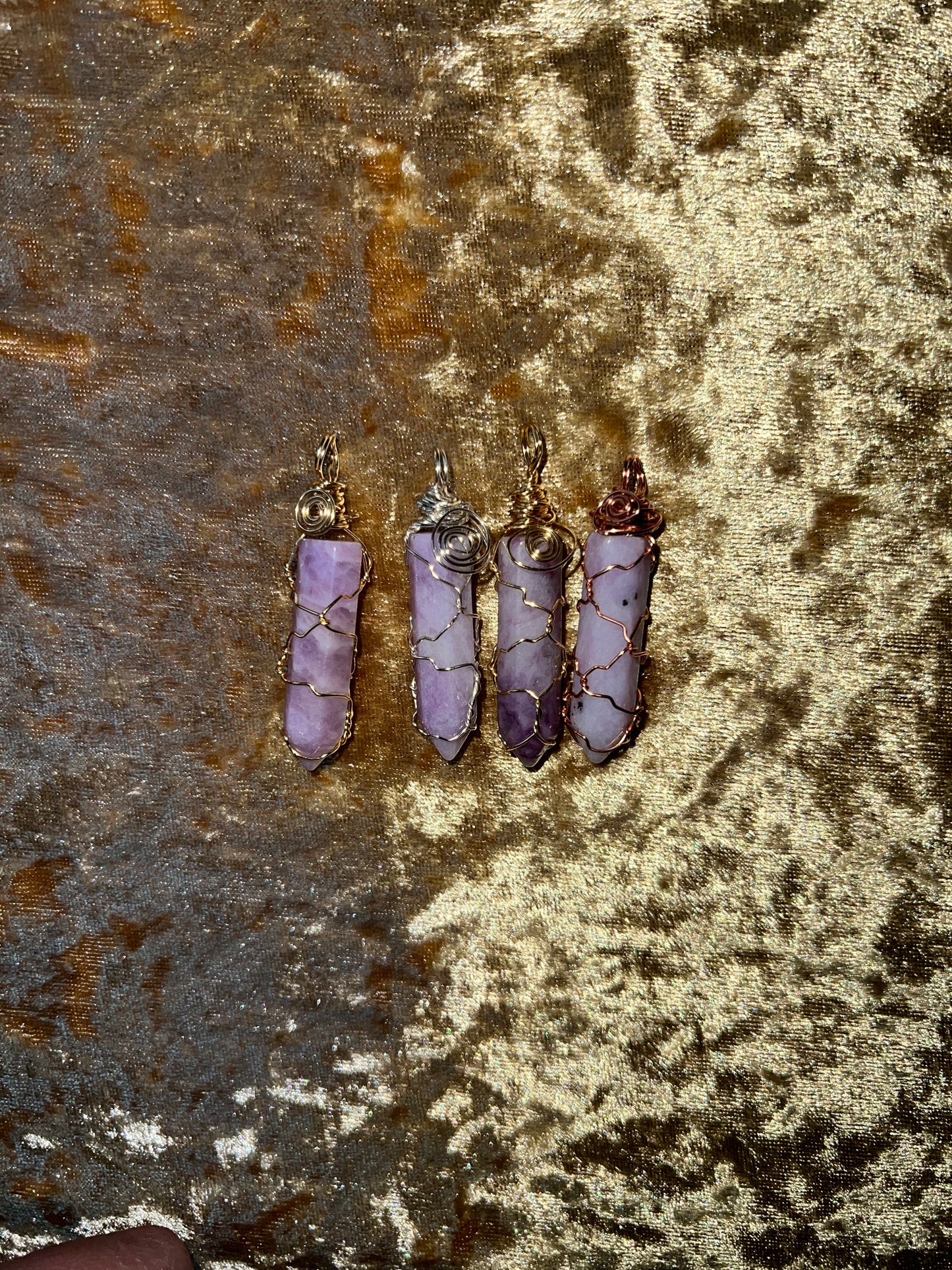 ✨ Lilac Jade Crystal Pendant – Handwrapped & Charged ✨